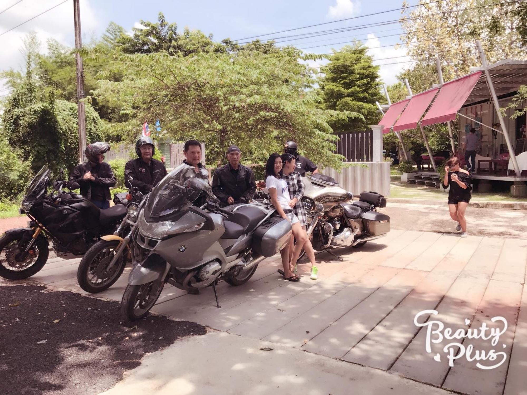 Nunou Cafe Hotel Prachinburi Exterior photo